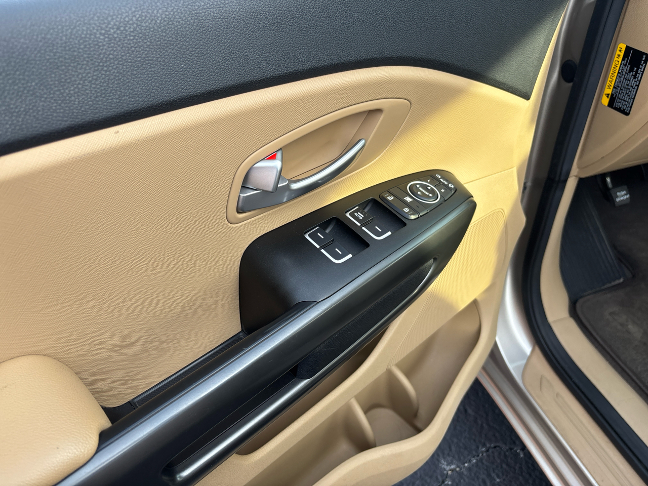 Kia Sedona 4dr Wgn LX 2015