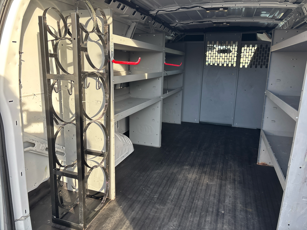 Chevrolet Express Cargo Van RWD 2500 135" 2020