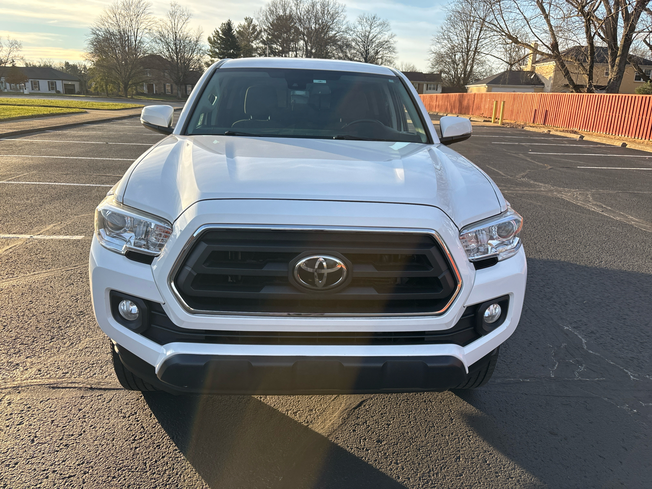Toyota Tacoma 4WD SR5 Double Cab 5' Bed V6 AT (Natl) 2020