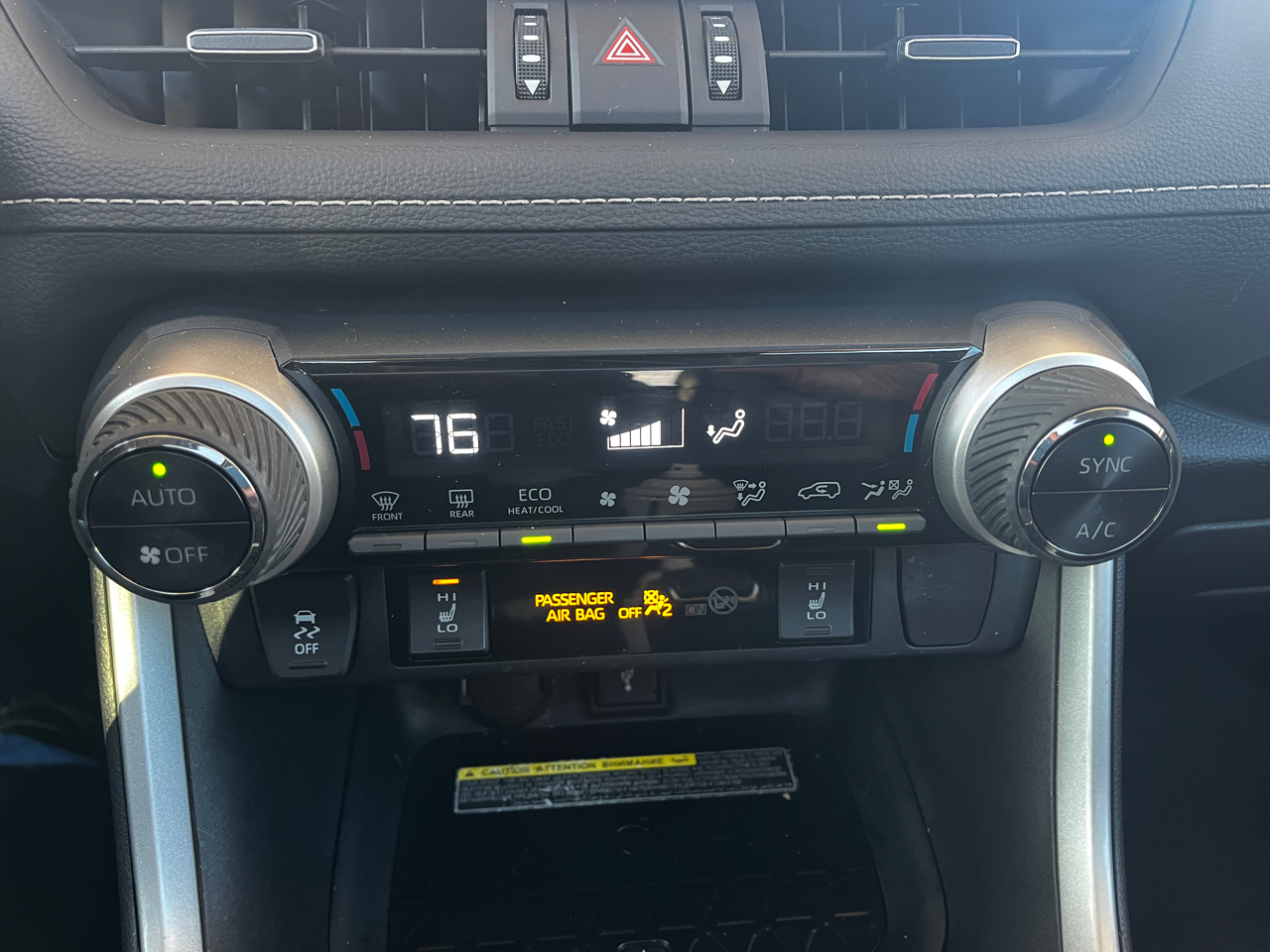 Toyota RAV4 Hybrid XLE Premium AWD (Natl) 2021