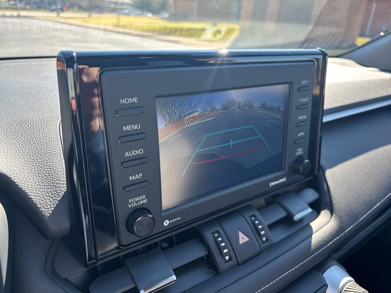 Toyota RAV4 Hybrid XLE Premium AWD (Natl) 2022