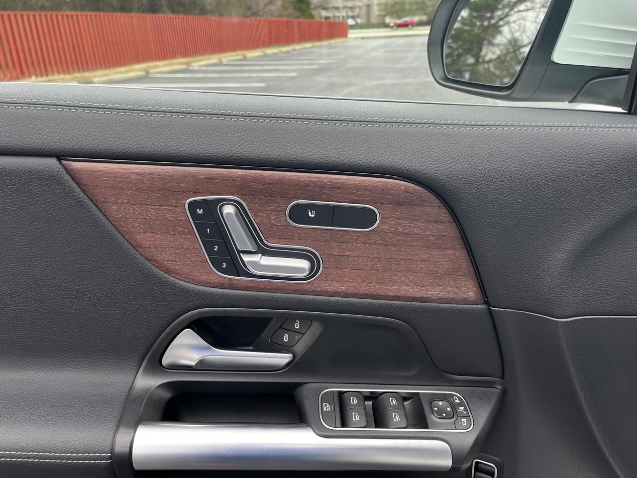 Mercedes-Benz GLA GLA 250 SUV 2023