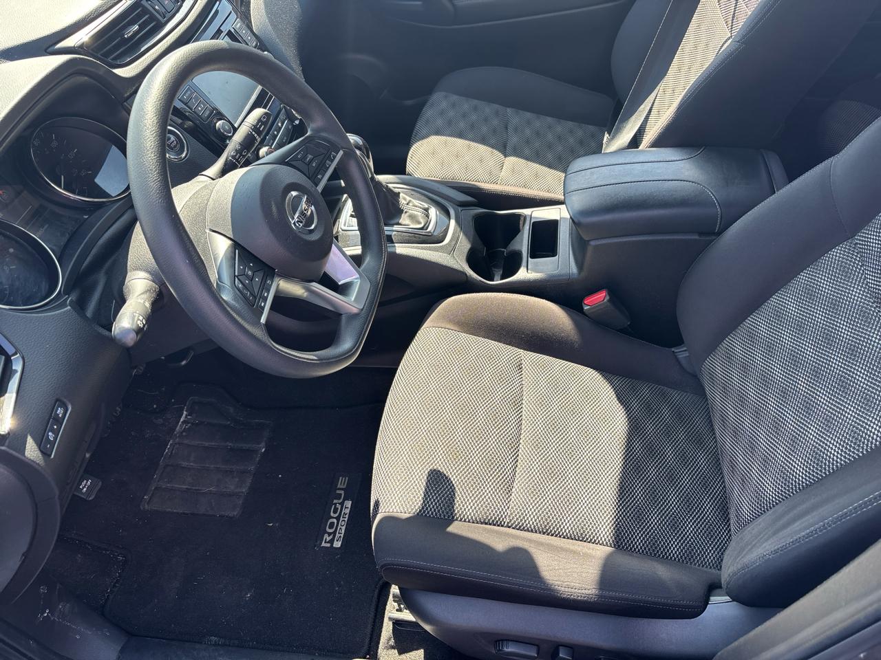 Nissan Rogue Sport SV 2020