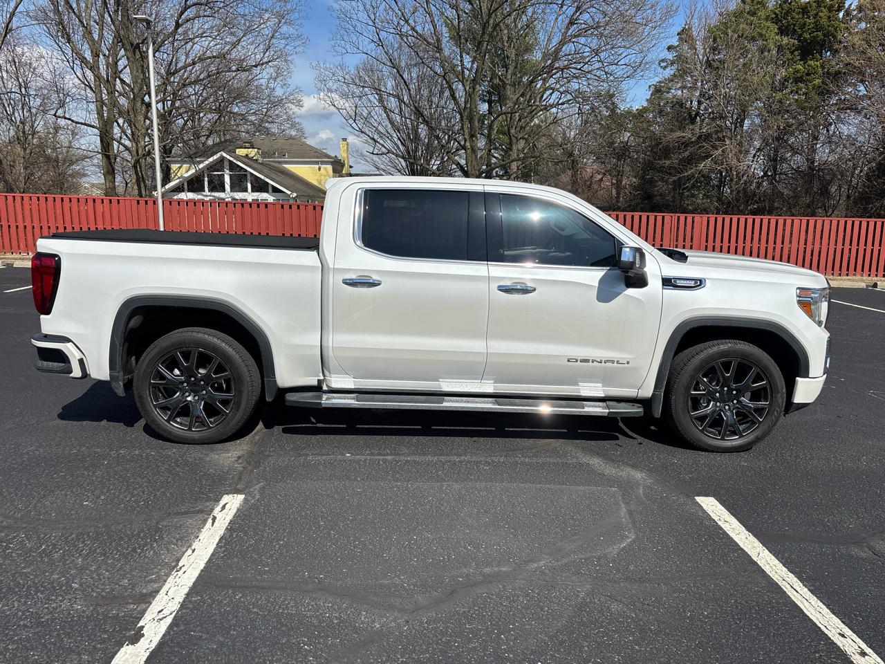 GMC Sierra 1500 4WD Crew Cab 147" Denali 2020