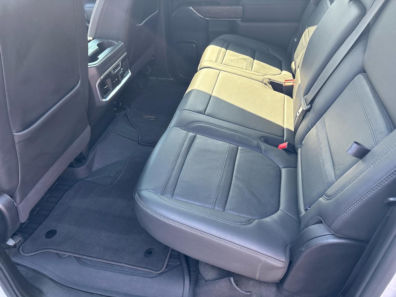 GMC Sierra 1500 4WD Crew Cab 147" Denali 2020