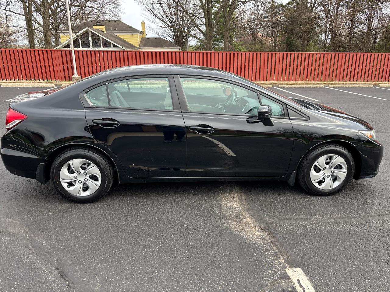 Honda Civic Sedan 4dr CVT LX 2015