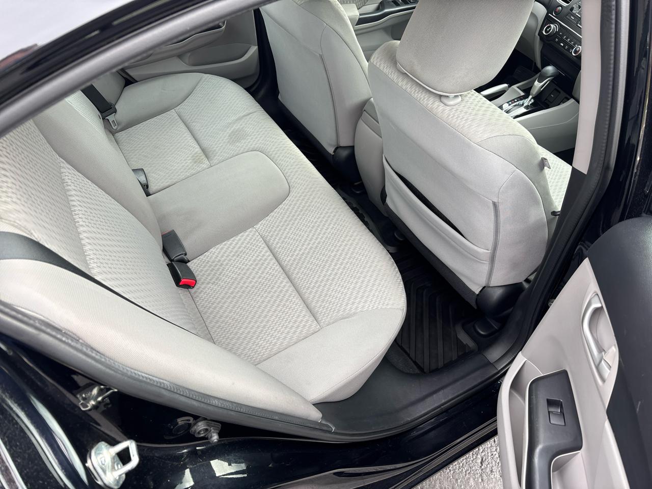 Honda Civic Sedan 4dr CVT LX 2015