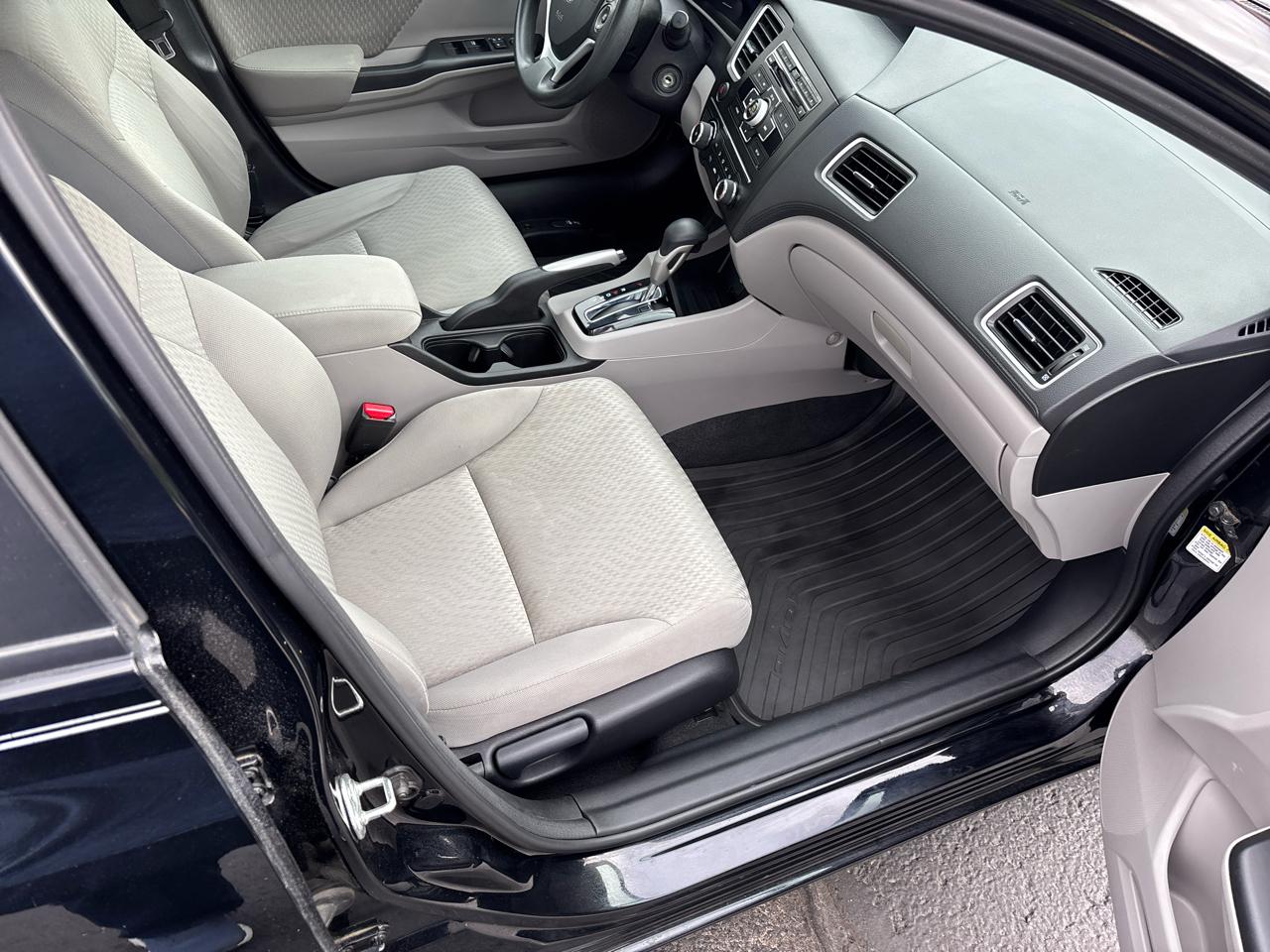 Honda Civic Sedan 4dr CVT LX 2015