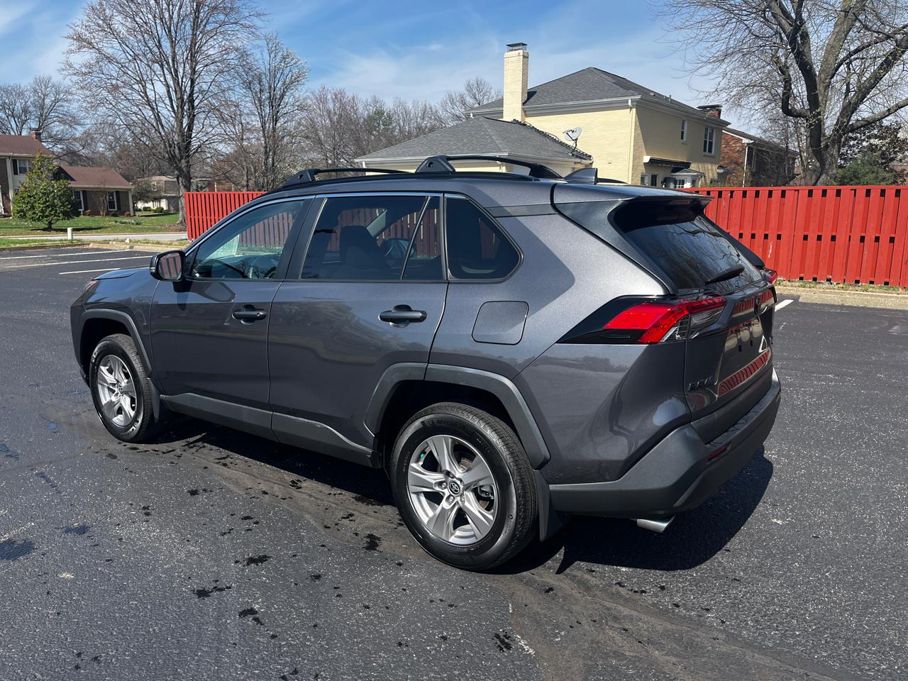 Toyota RAV4 XLE AWD (Natl) 2023
