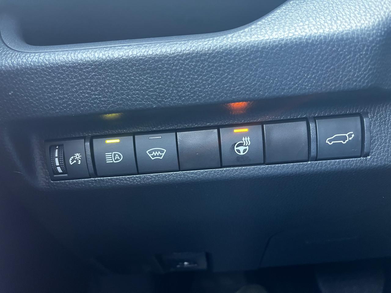 Toyota RAV4 XLE AWD (Natl) 2023