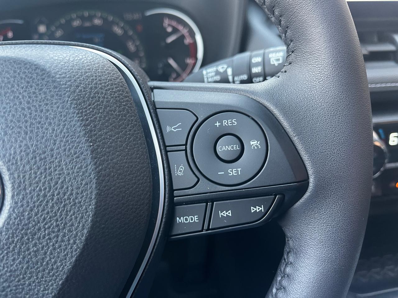 Toyota RAV4 XLE AWD (Natl) 2023