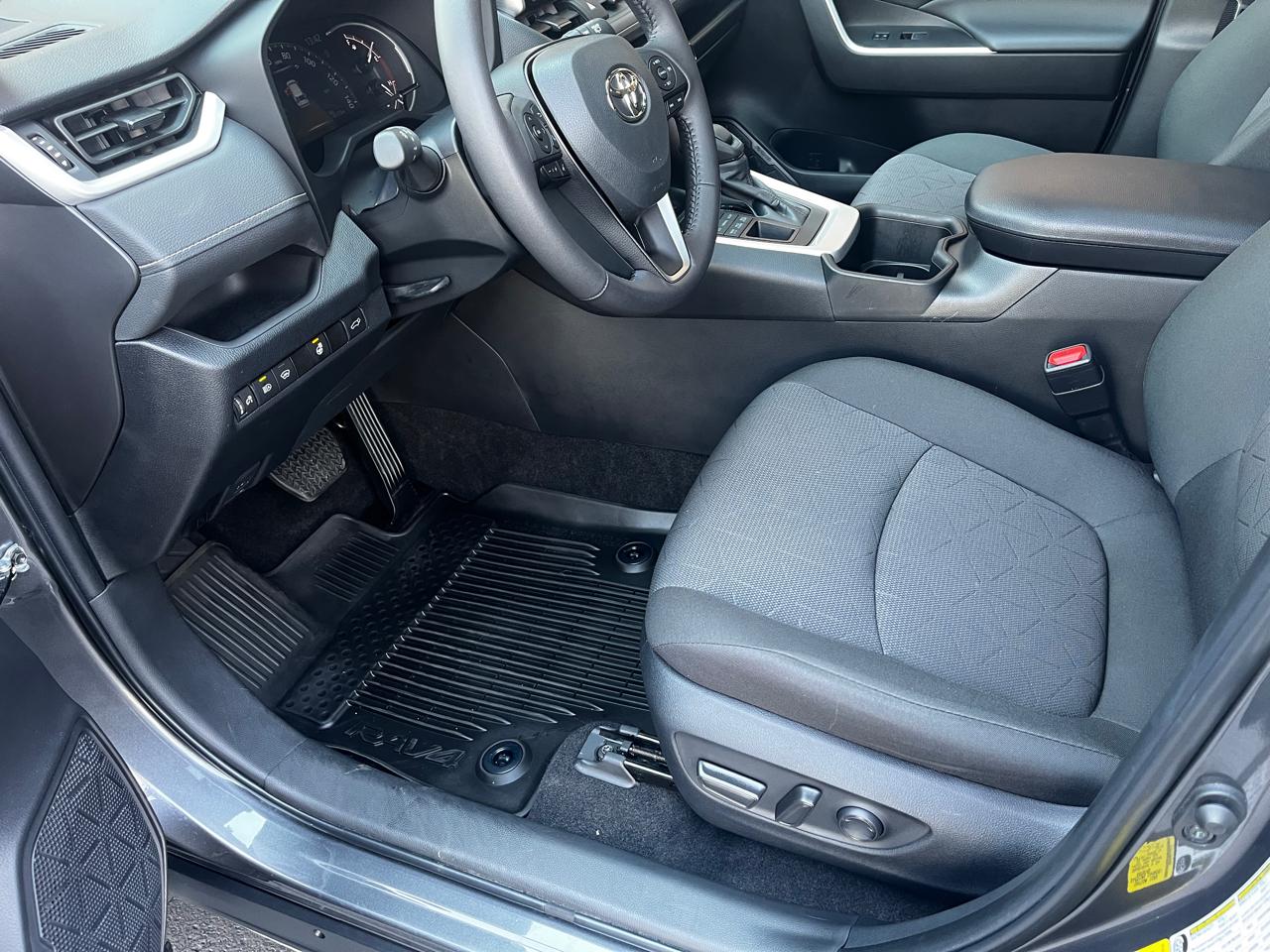 Toyota RAV4 XLE AWD (Natl) 2023