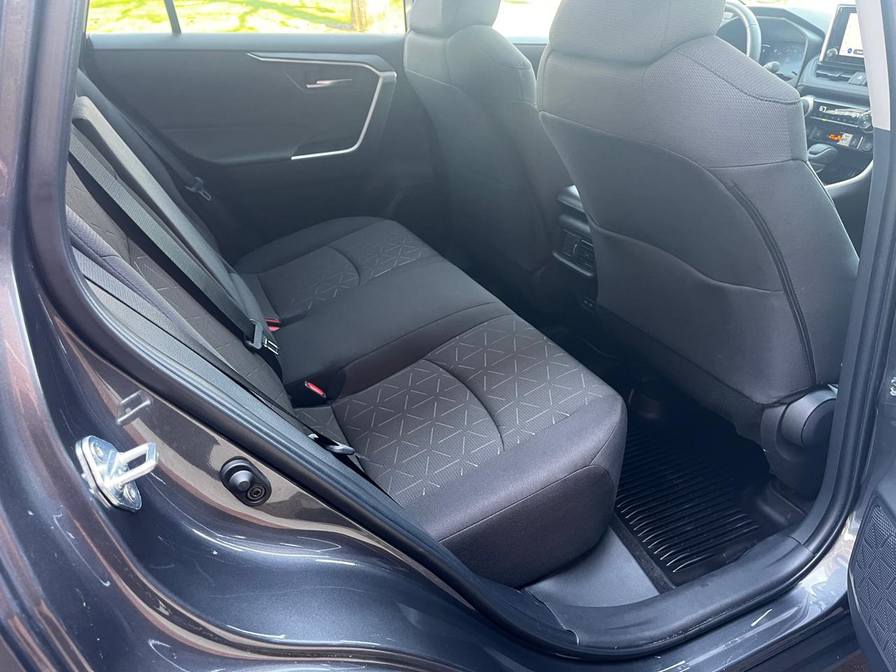 Toyota RAV4 XLE AWD (Natl) 2023