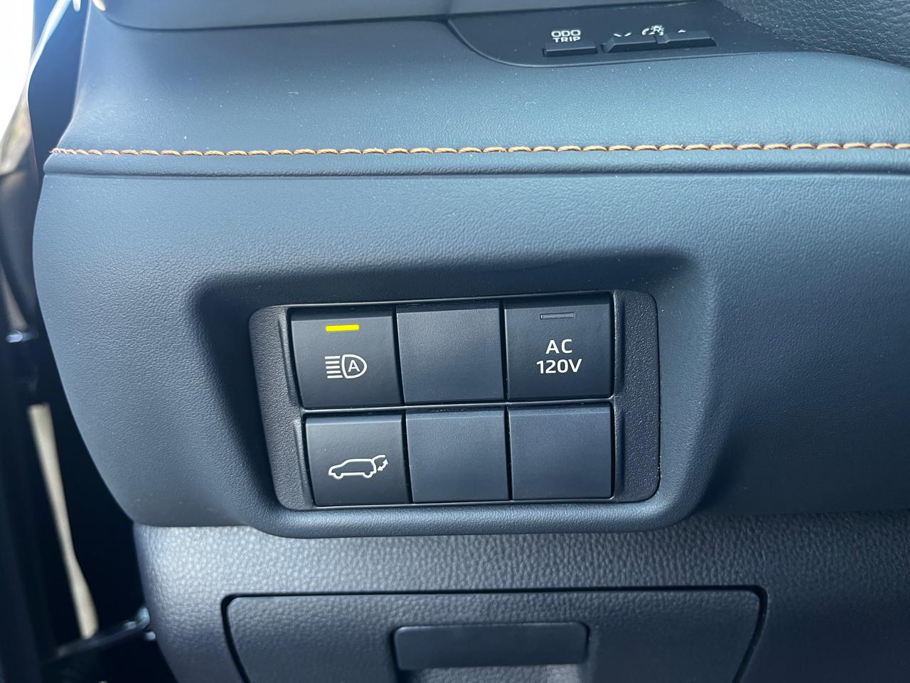 Toyota Highlander Hybrid Bronze Edition FWD (Natl) 2023