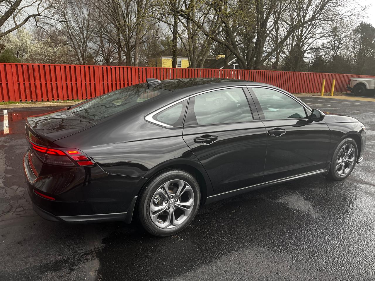 Honda Accord Sedan EX CVT 2023