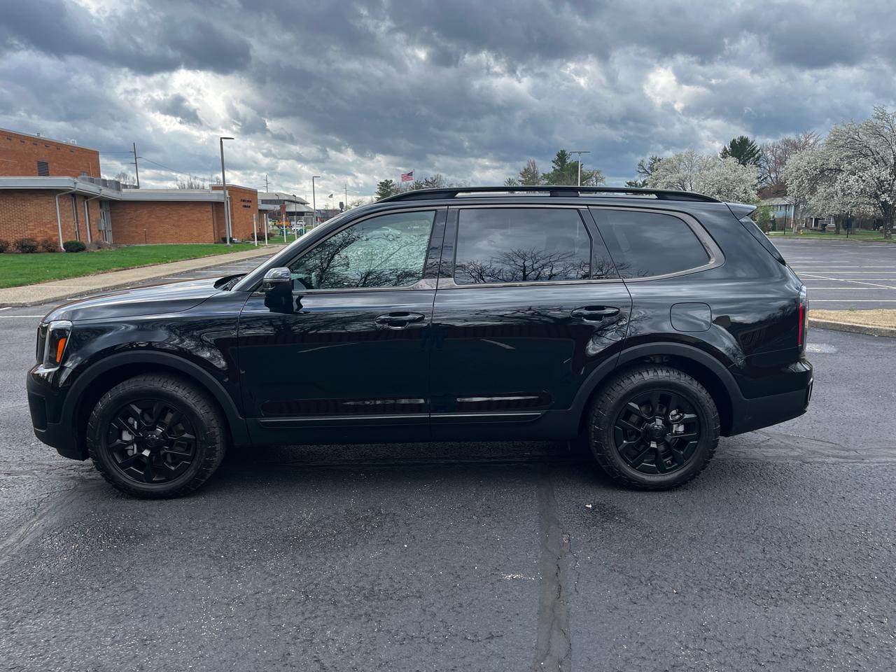 Kia Telluride EX X-Pro AWD 2025