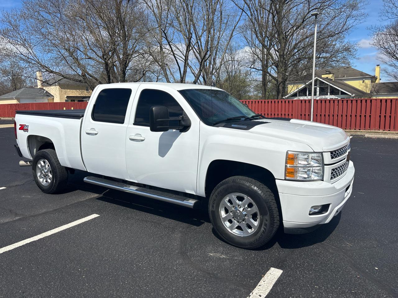 2014 Chevrolet Silverado 2500HD 4WD Crew Cab 153.7" LT