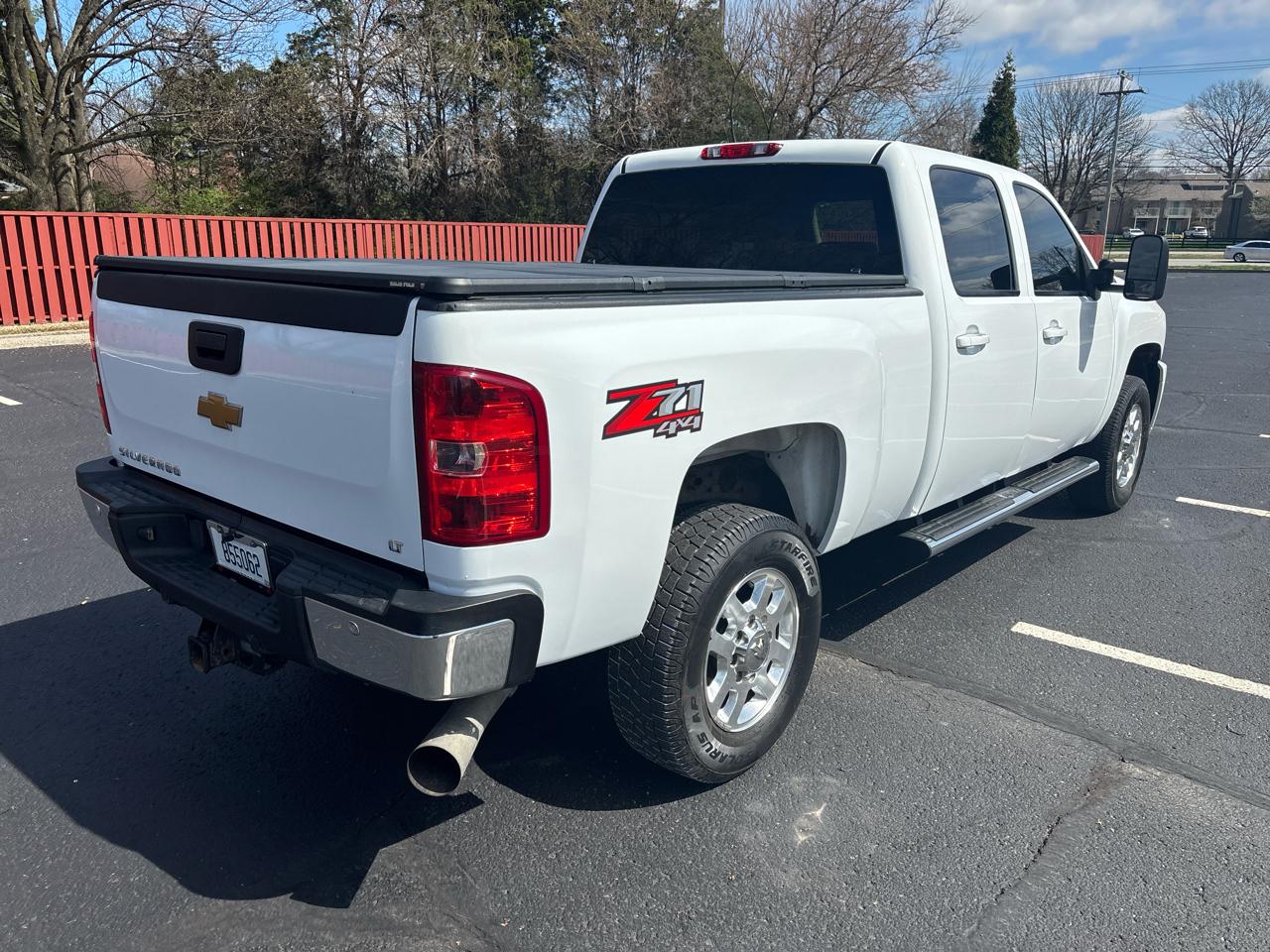 Chevrolet Silverado 2500HD 4WD Crew Cab 153.7" LT 2014