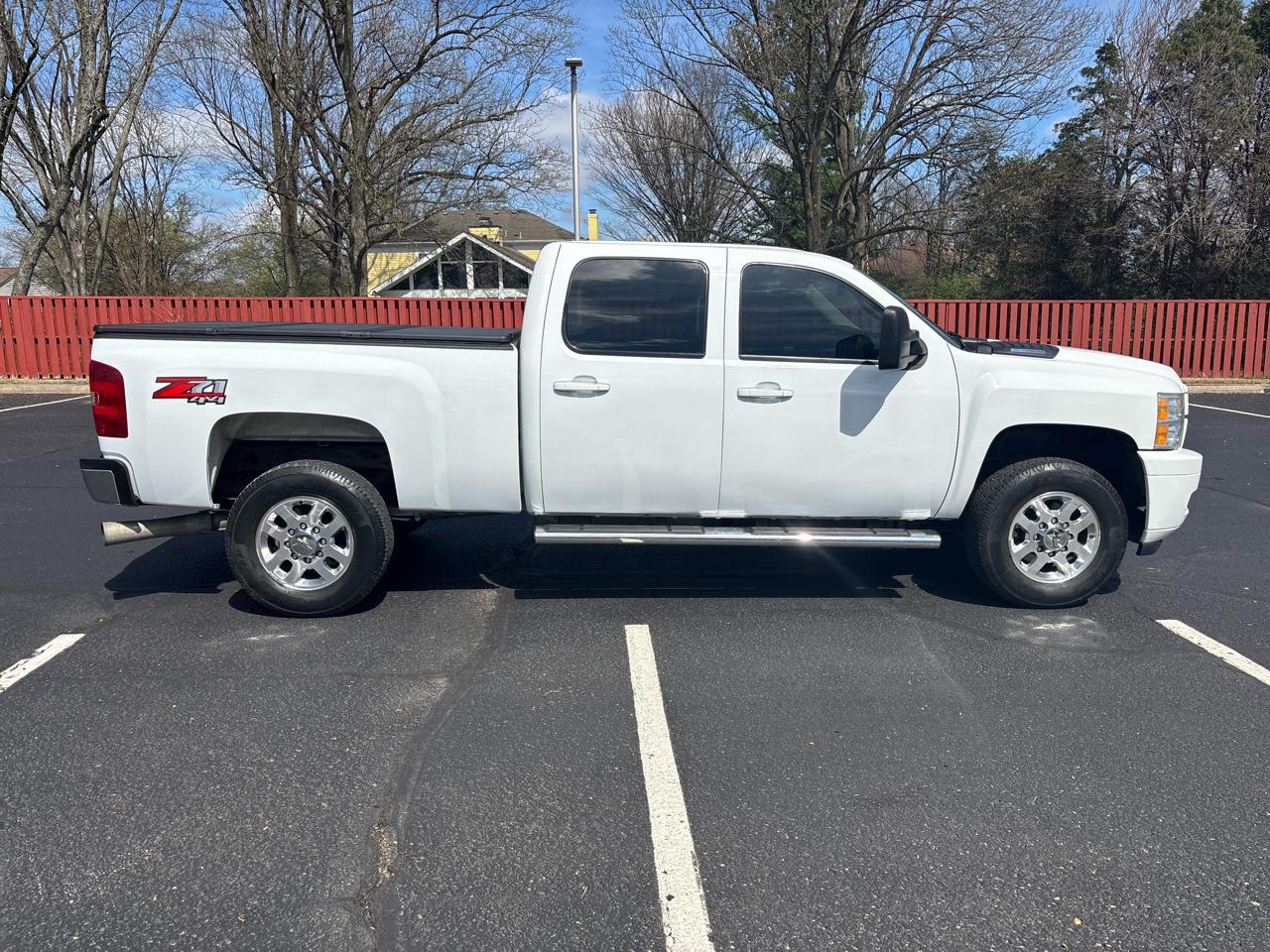 Chevrolet Silverado 2500HD 4WD Crew Cab 153.7" LT 2014