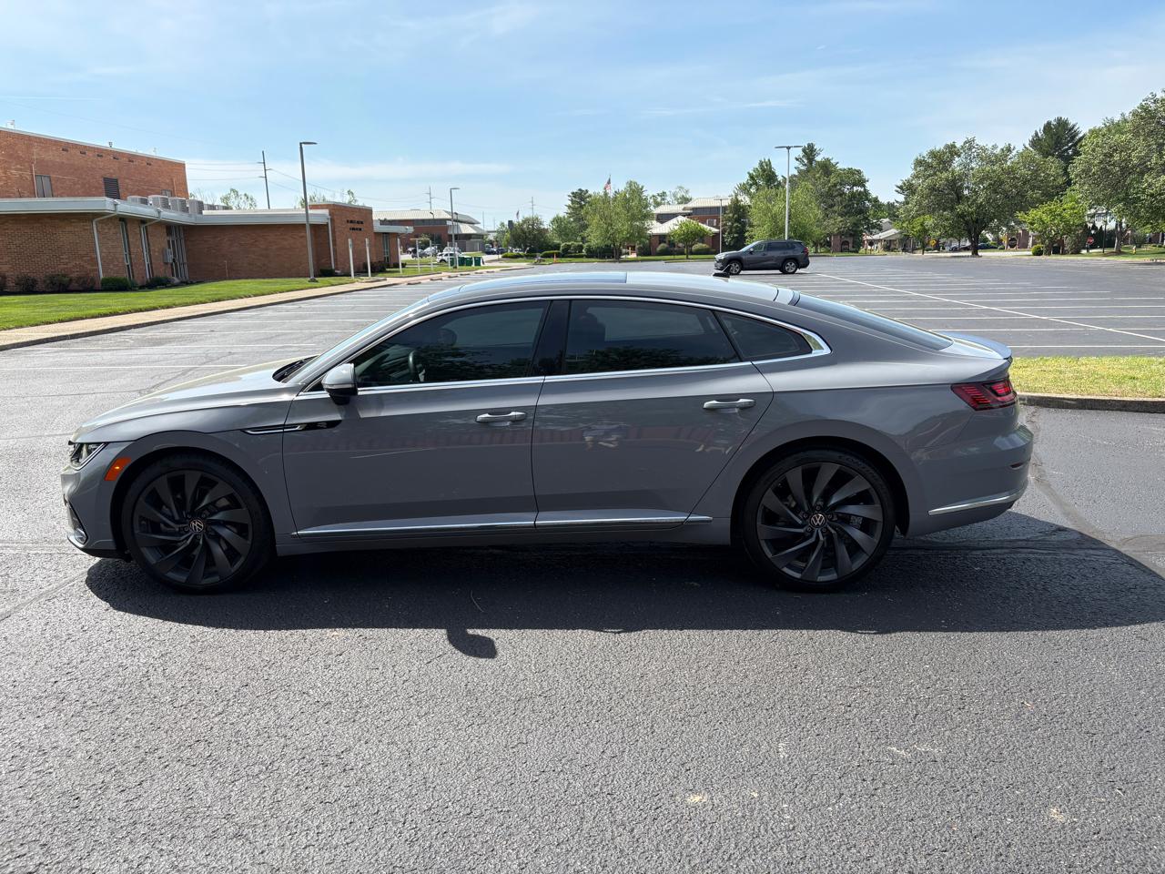 Volkswagen Arteon SEL R-Line 4MOTION 2023