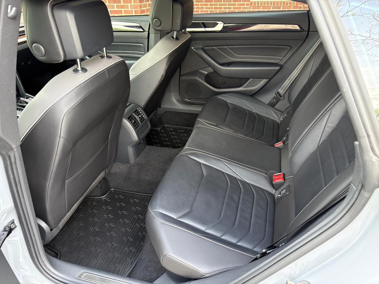 Volkswagen Arteon SEL R-Line 4MOTION 2023