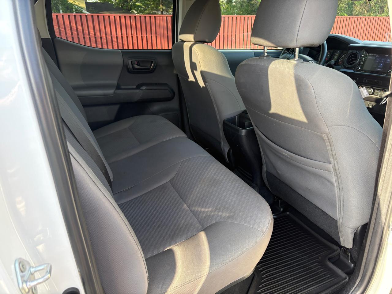 Toyota Tacoma 4WD SR Double Cab 5' Bed V6 AT (Natl) 2023