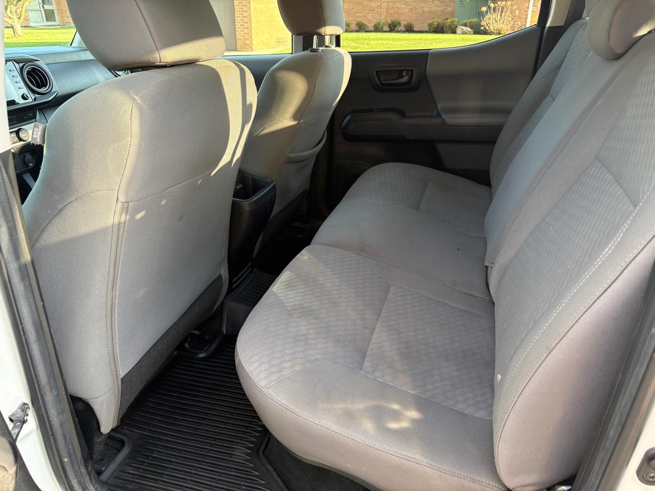 Toyota Tacoma 4WD SR Double Cab 5' Bed V6 AT (Natl) 2023