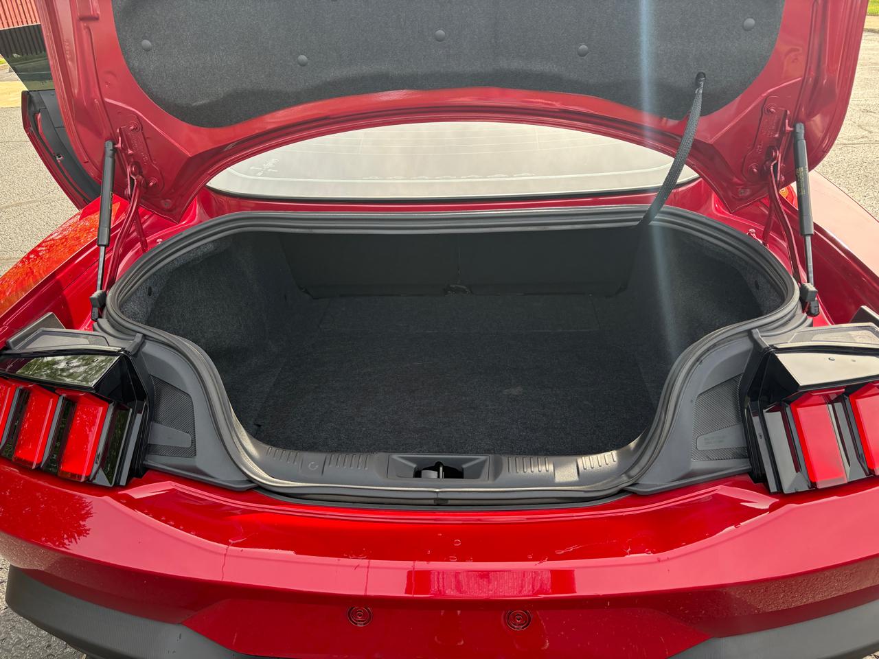 Ford Mustang GT Premium Fastback 2024