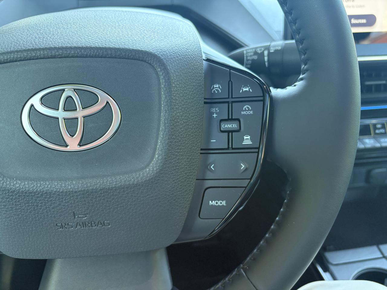 Toyota Prius Nightshade AWD (Natl) 2025