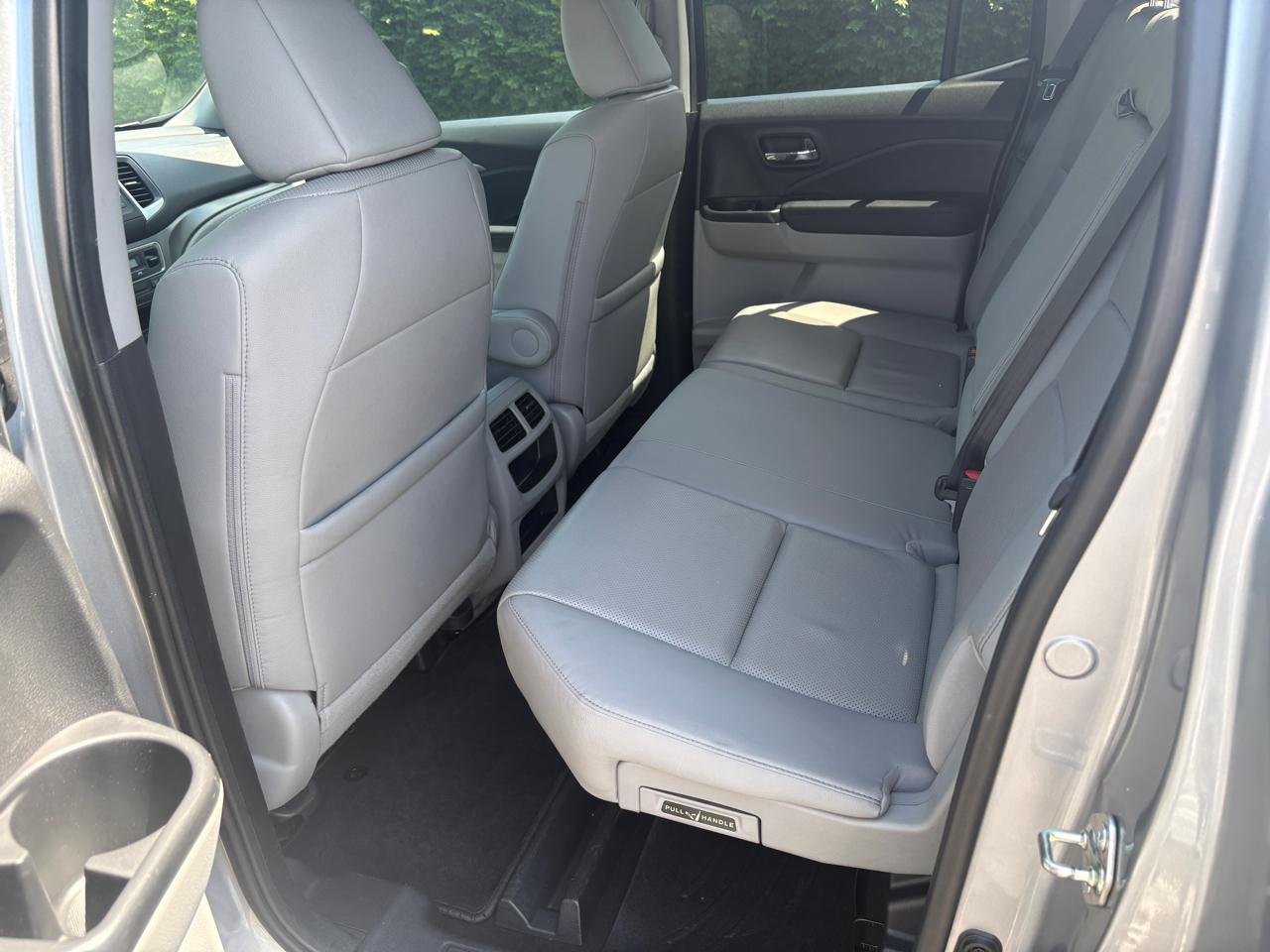 Honda Ridgeline RTL 4x2 Crew Cab 5.3' Bed 2017