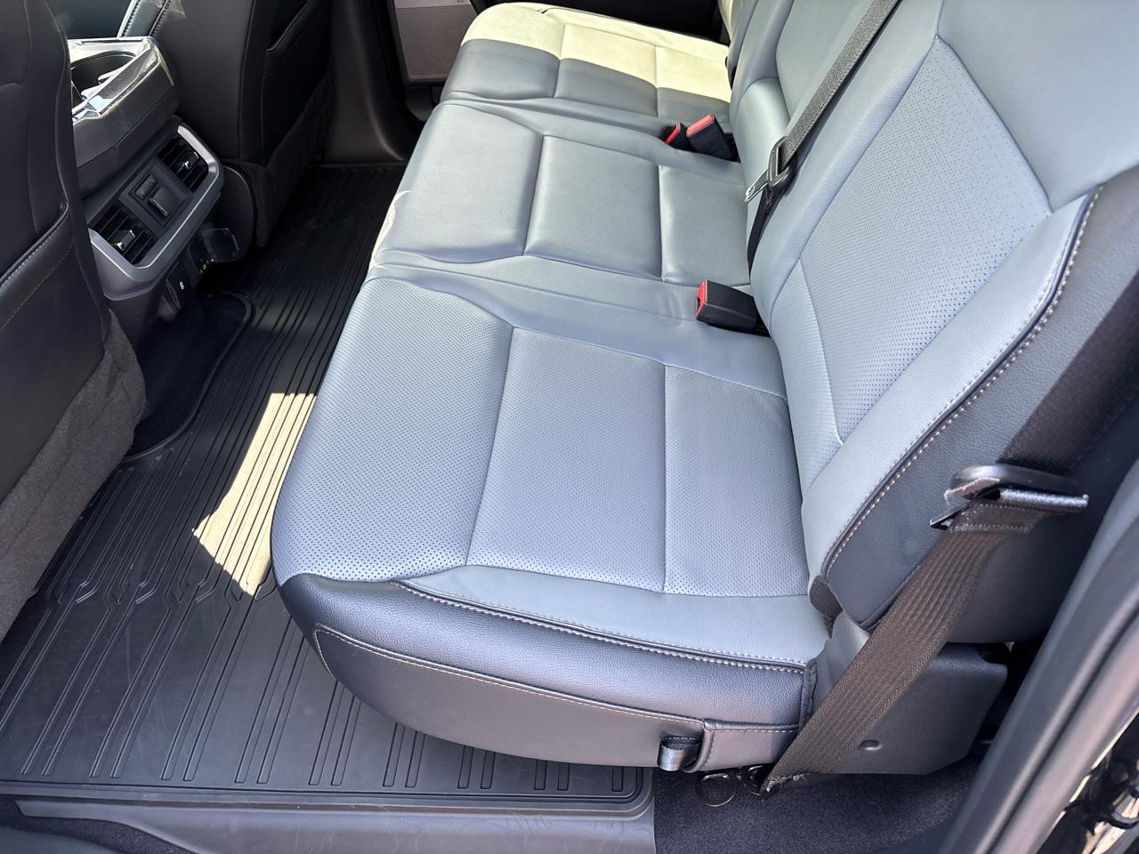 Ford F-150 Lightning LARIAT 4WD SuperCrew 5.5' Box 2023