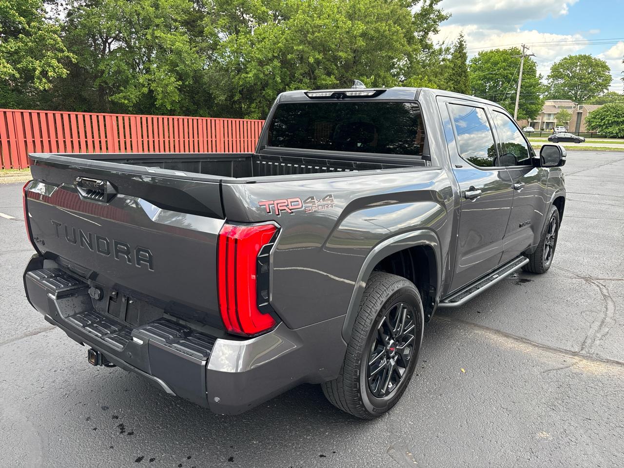 Toyota Tundra 4WD SR5 CrewMax 5.5' Bed (Natl) 2023