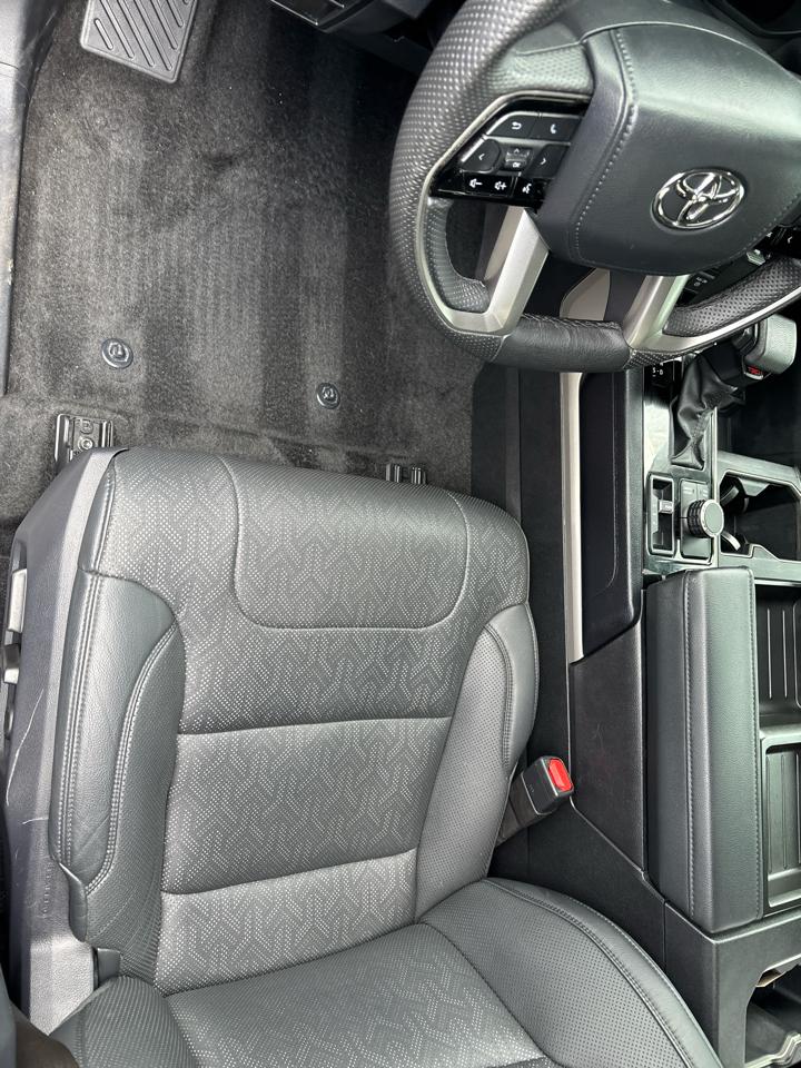 Toyota Tundra 4WD SR5 CrewMax 5.5' Bed (Natl) 2023
