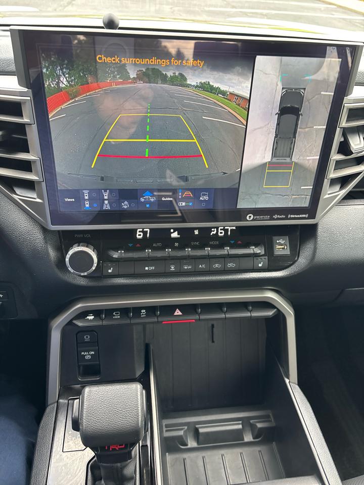 Toyota Tundra 4WD SR5 CrewMax 5.5' Bed (Natl) 2023