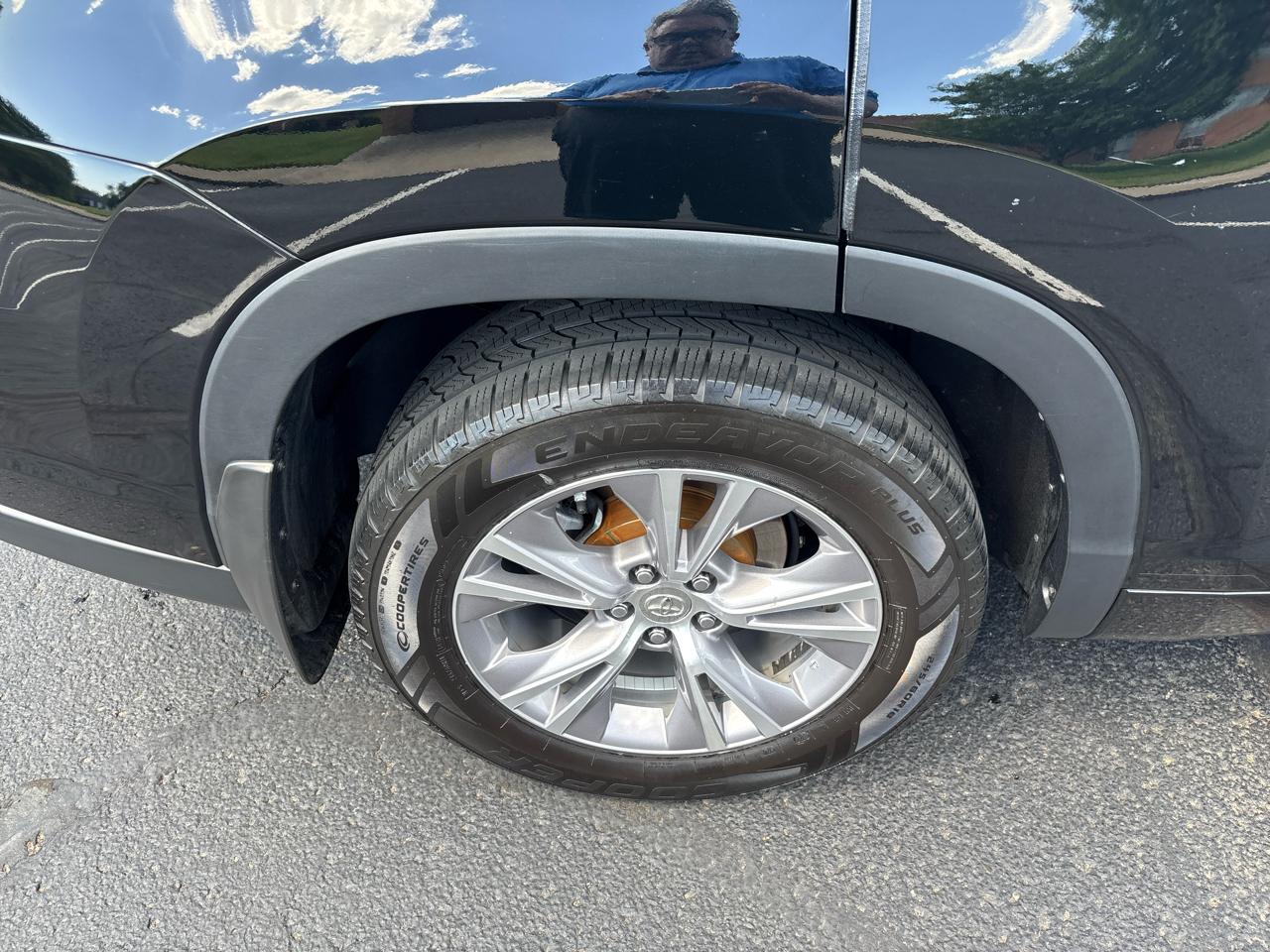 Toyota Highlander AWD 4dr V6 XLE (Natl) 2015