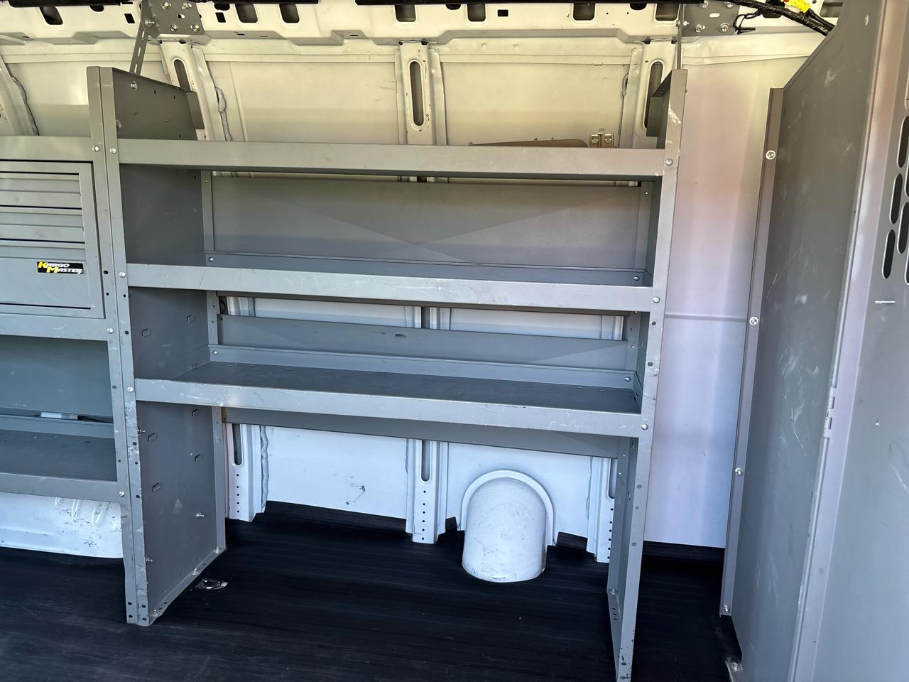 Chevrolet Express Cargo Van RWD 2500 135" 2017