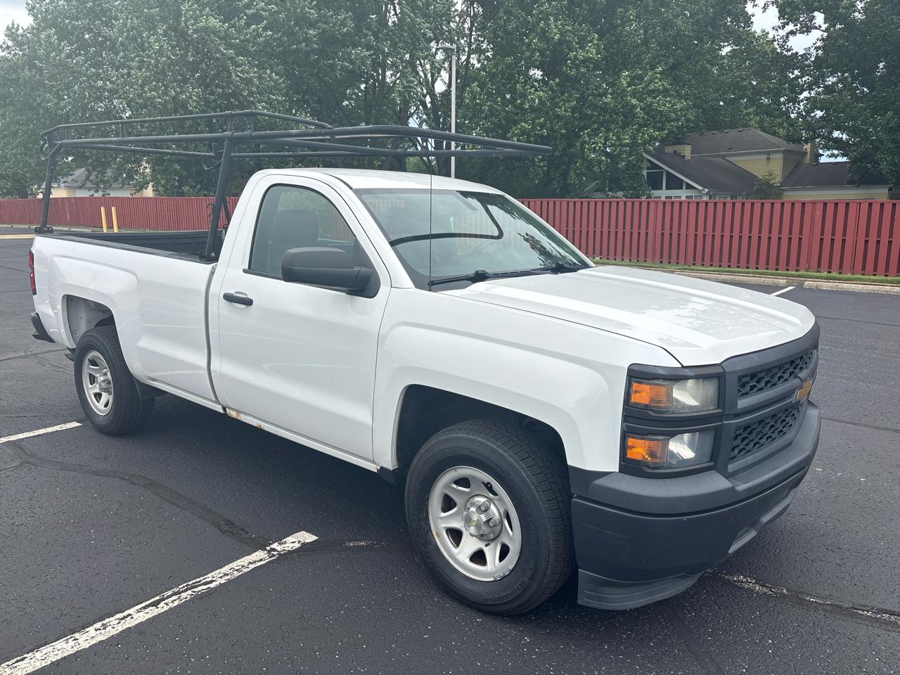 Chevrolet Silverado 1500 2WD Reg Cab 133.0" Work Truck w/1WT 2014