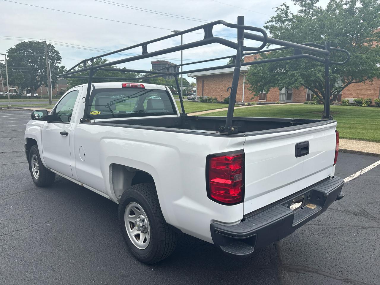 Chevrolet Silverado 1500 2WD Reg Cab 133.0" Work Truck w/1WT 2014