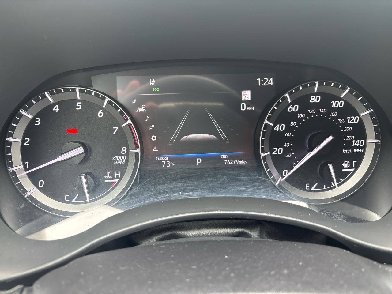 Toyota Highlander XLE AWD (Natl) 2021