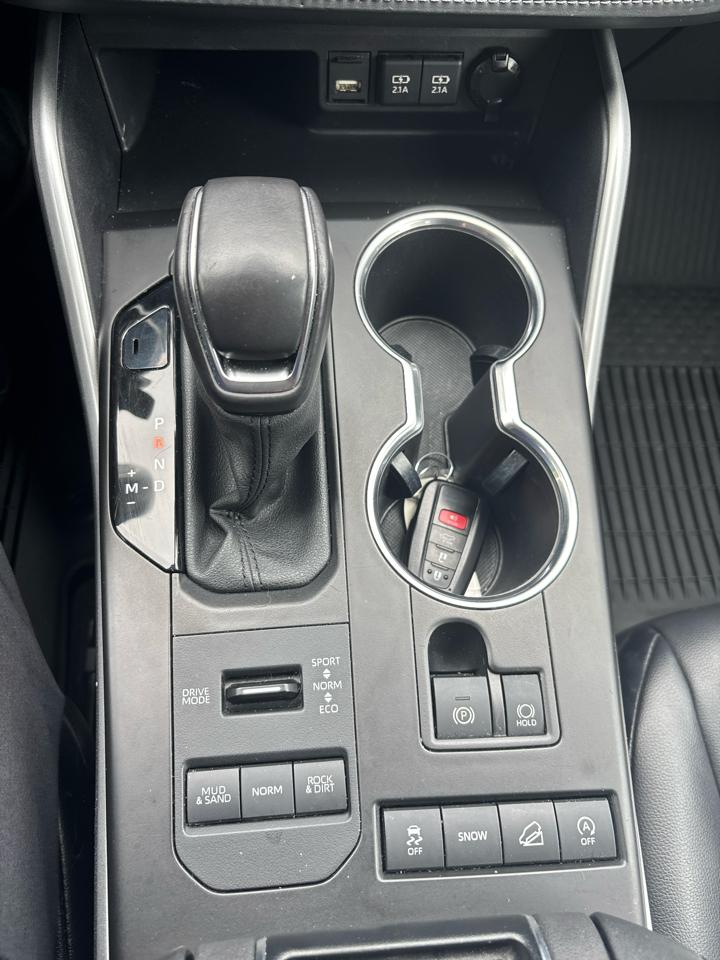Toyota Highlander XLE AWD (Natl) 2021