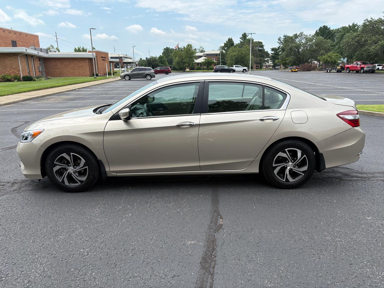 Honda Accord Sedan 4dr I4 CVT LX 2016