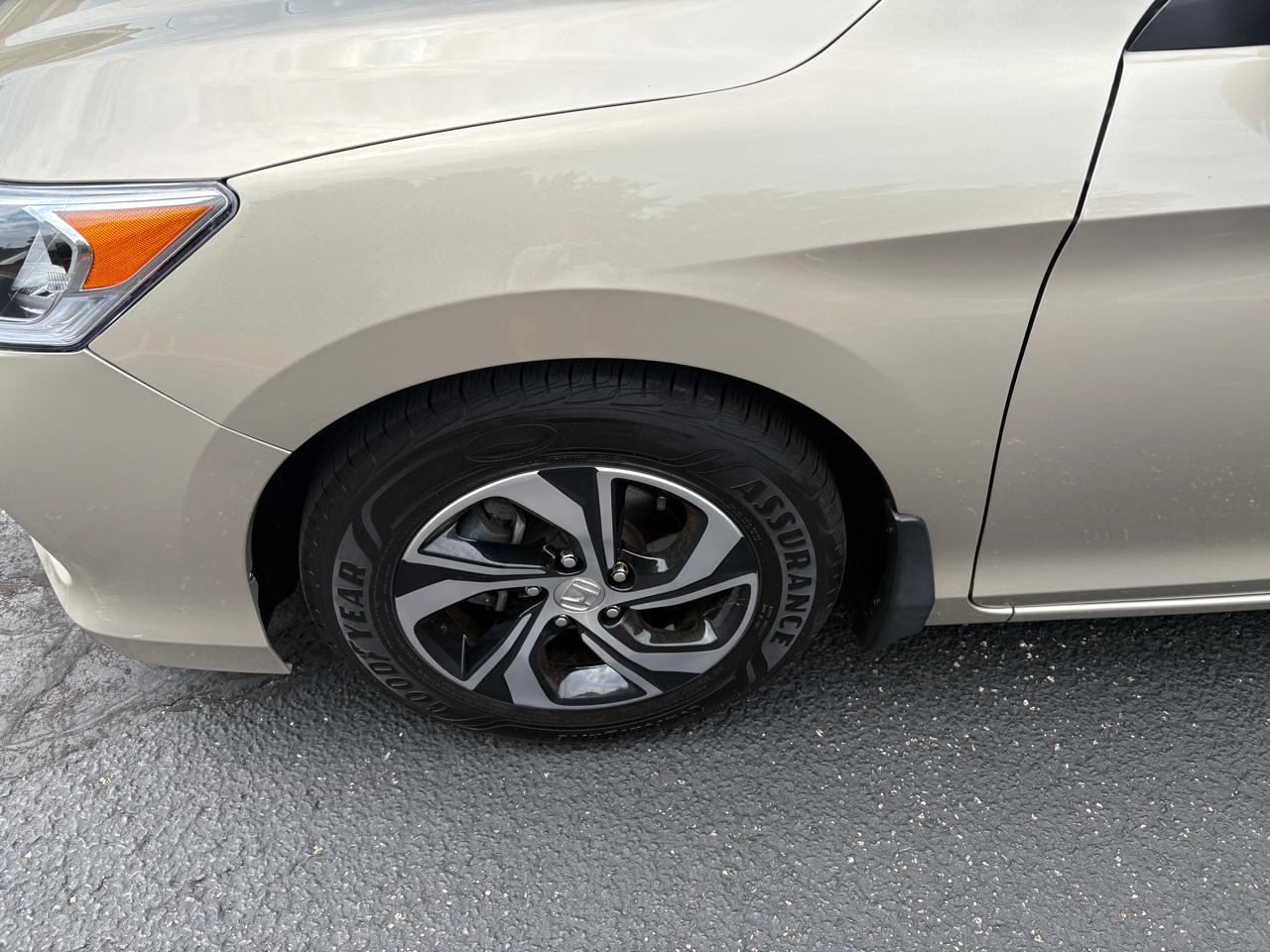 Honda Accord Sedan 4dr I4 CVT LX 2016