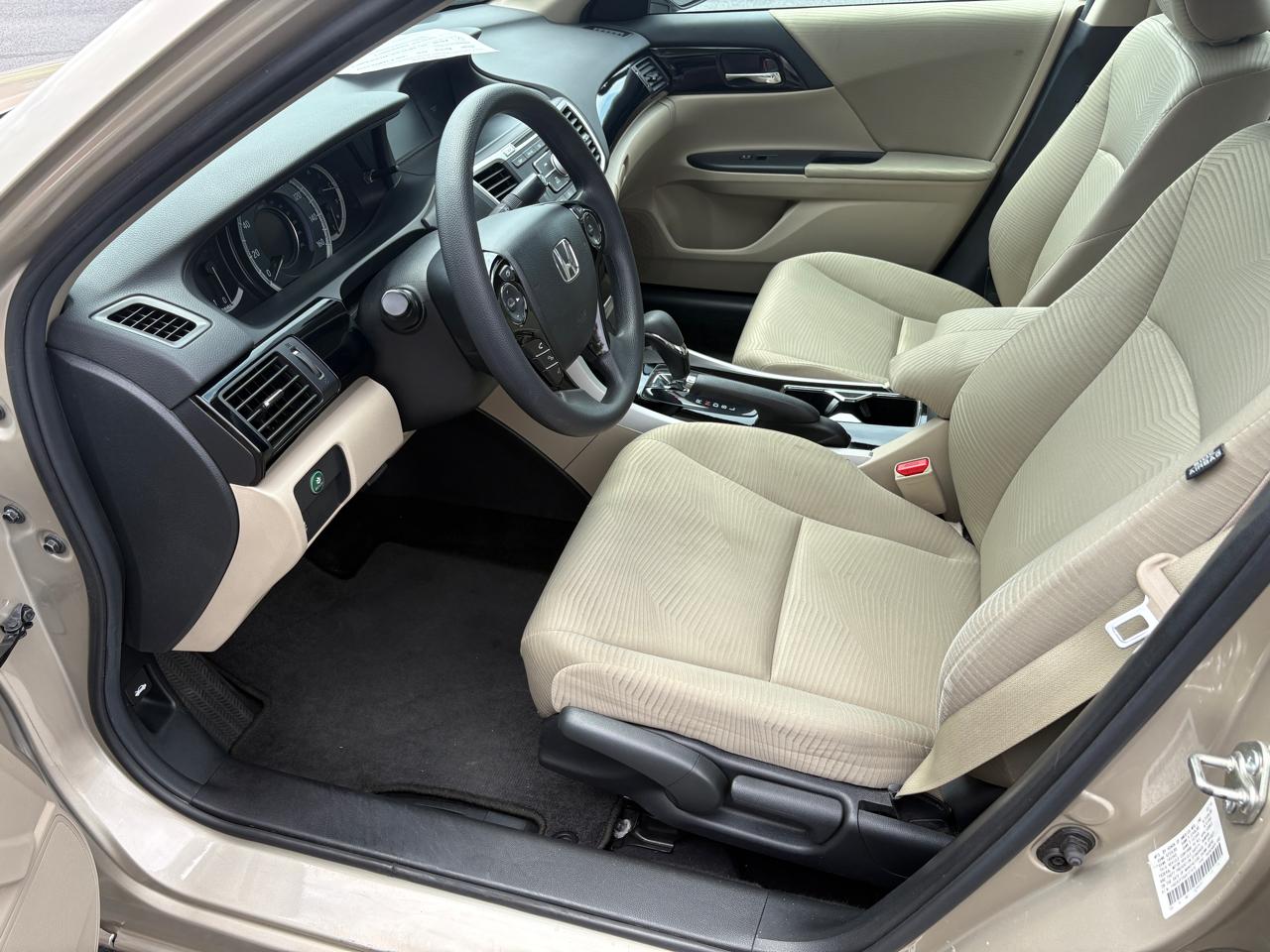 Honda Accord Sedan 4dr I4 CVT LX 2016