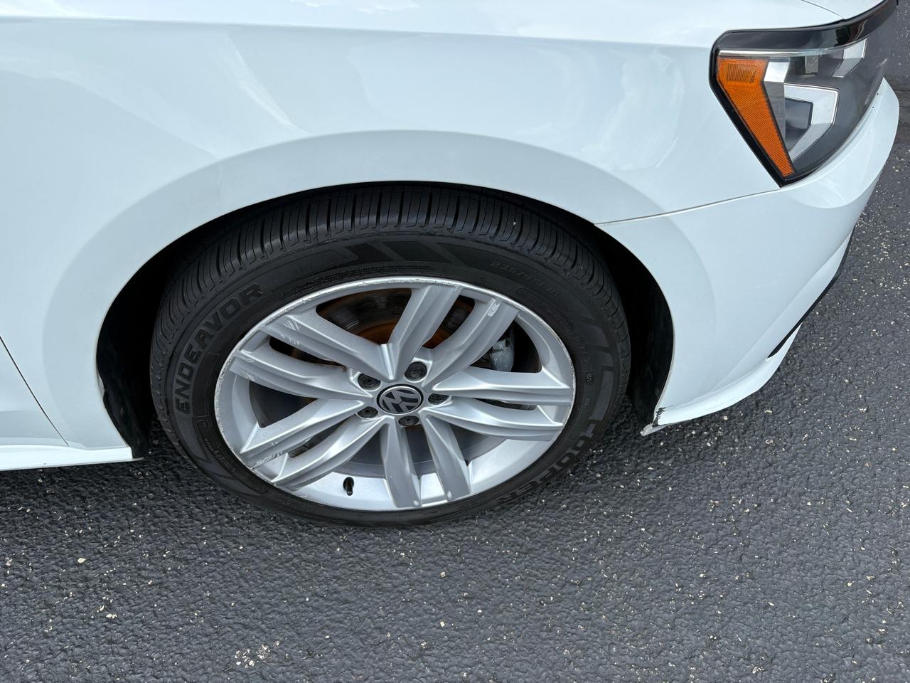 Volkswagen Passat 2.0T Wolfsburg Edition Auto 2019