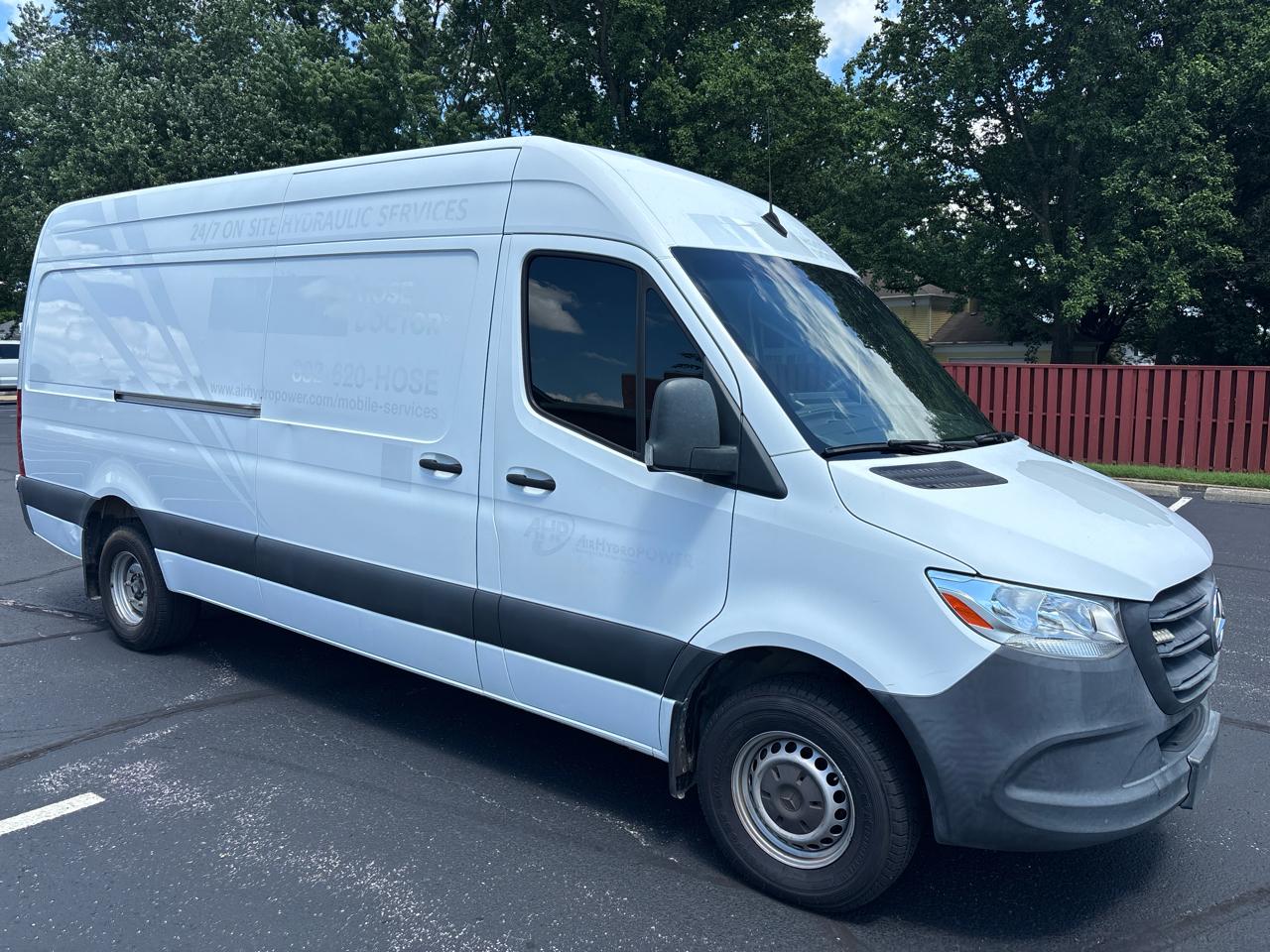 Mercedes-Benz Sprinter Van 3500 High Roof V6 170" RWD 2020