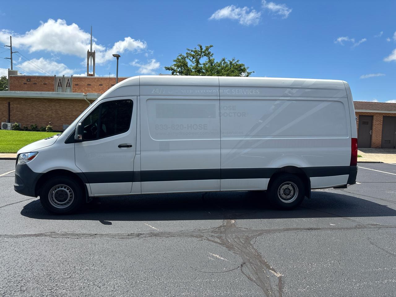 Mercedes-Benz Sprinter Van 3500 High Roof V6 170" RWD 2020