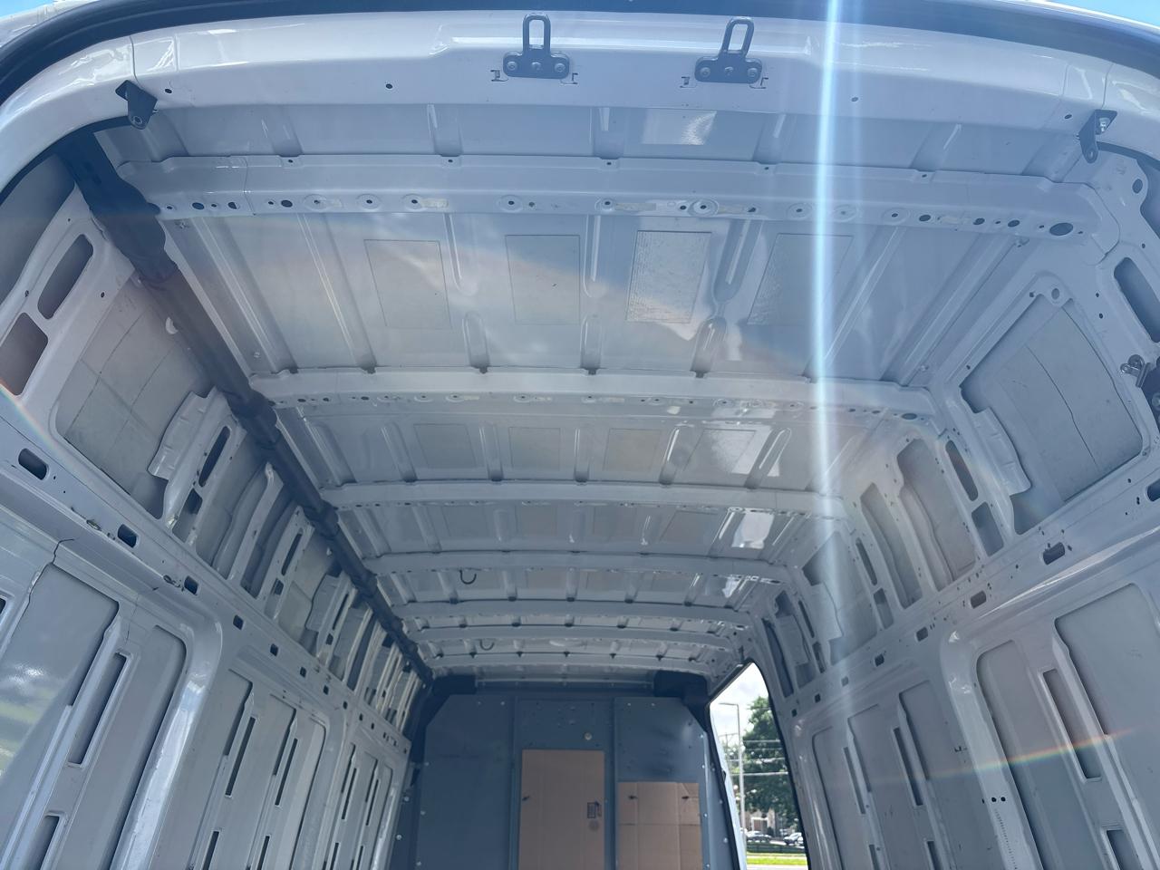 Mercedes-Benz Sprinter Van 3500 High Roof V6 170" RWD 2020