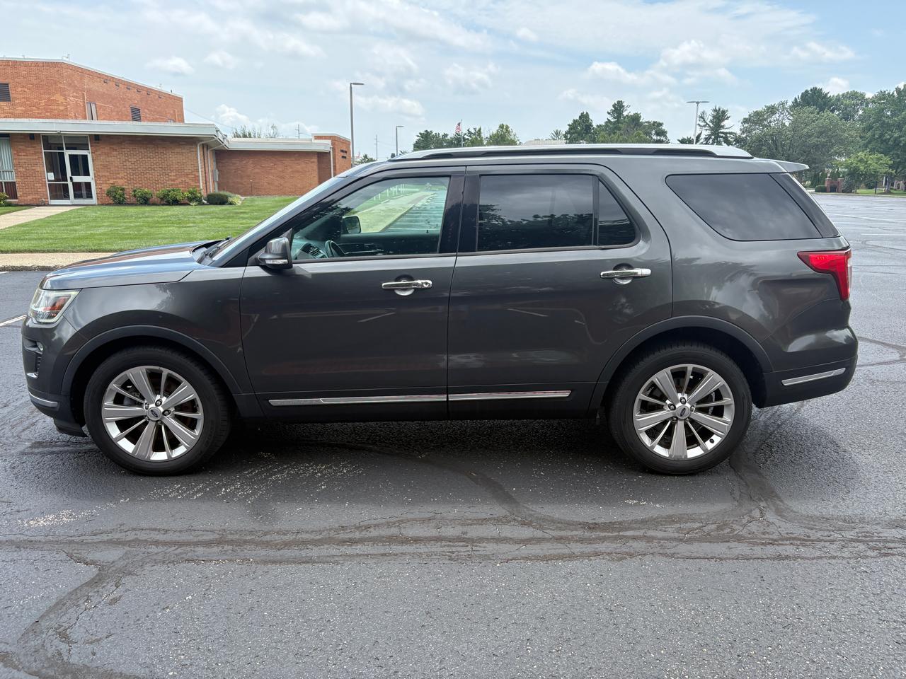 Ford Explorer Limited FWD 2019