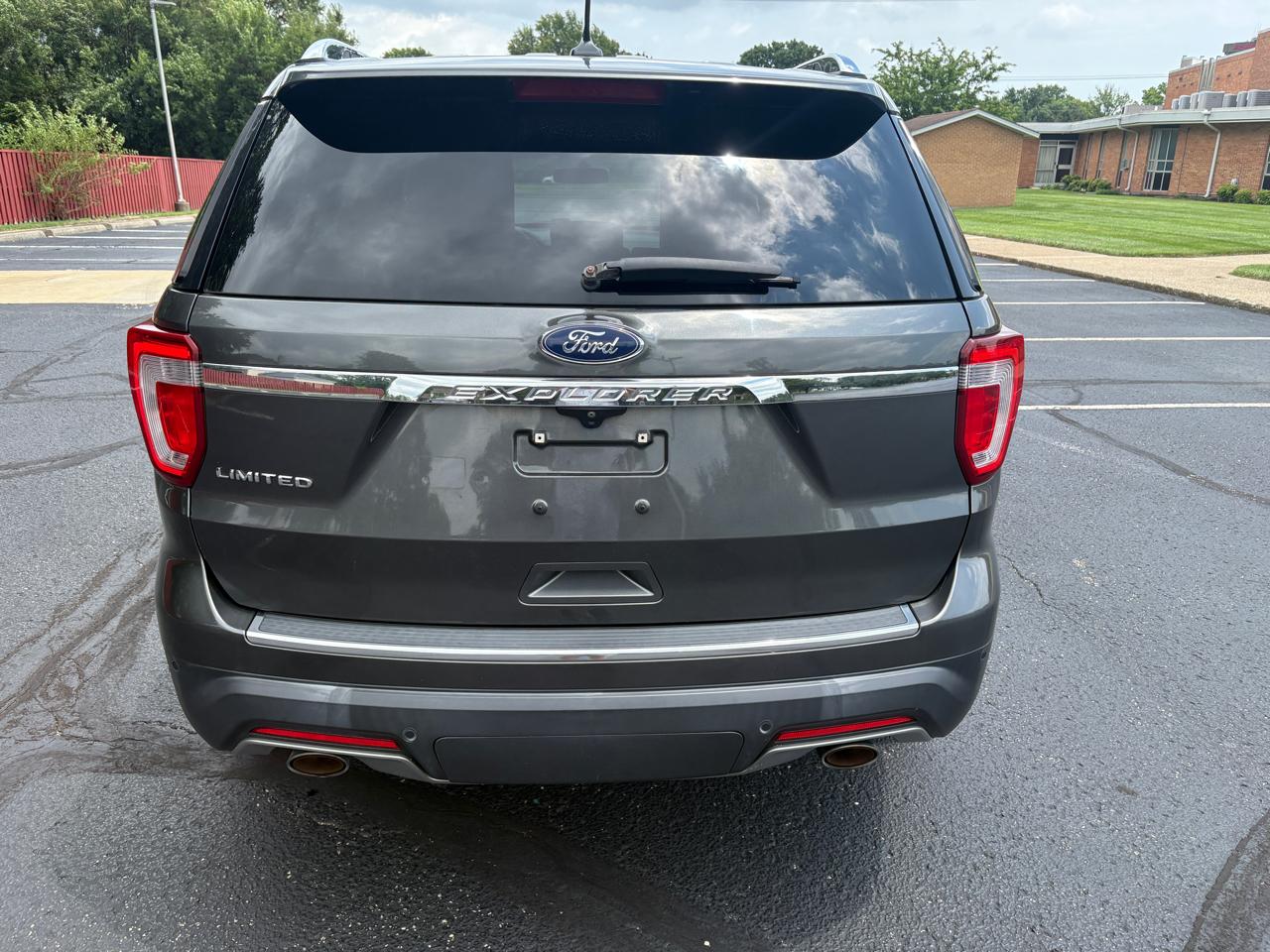 Ford Explorer Limited FWD 2019