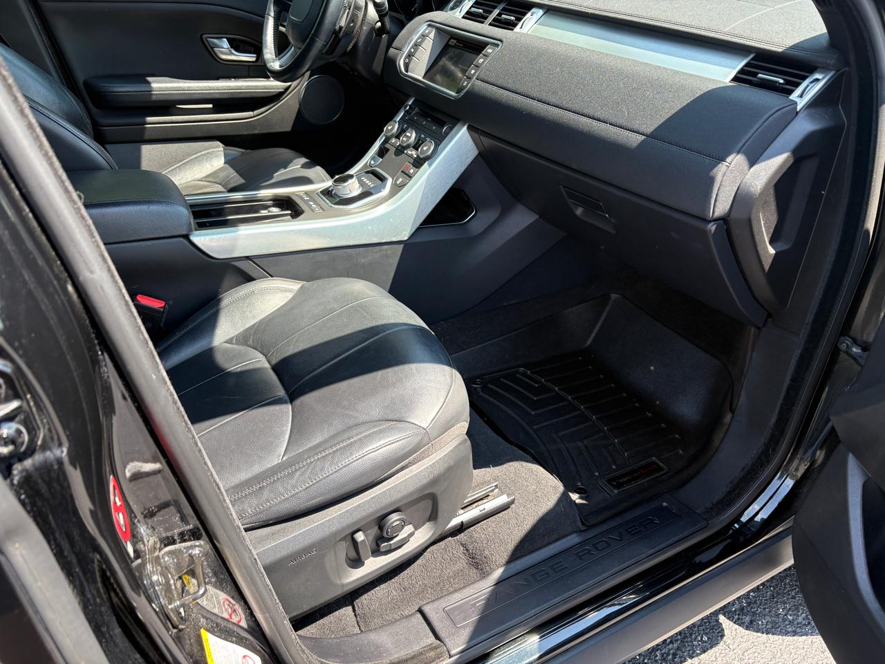 Land Rover Range Rover Evoque 5dr HB SE 2016